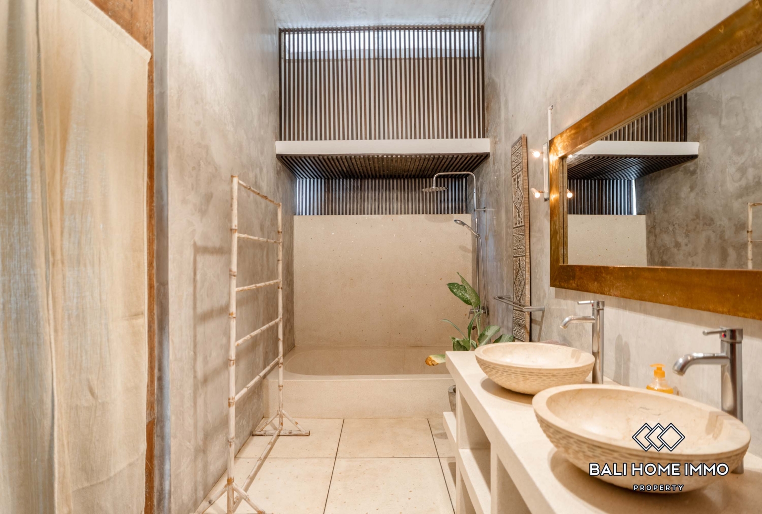 2 Bedroom Villa For Rent in Canggu Batu Bolong — image 12
