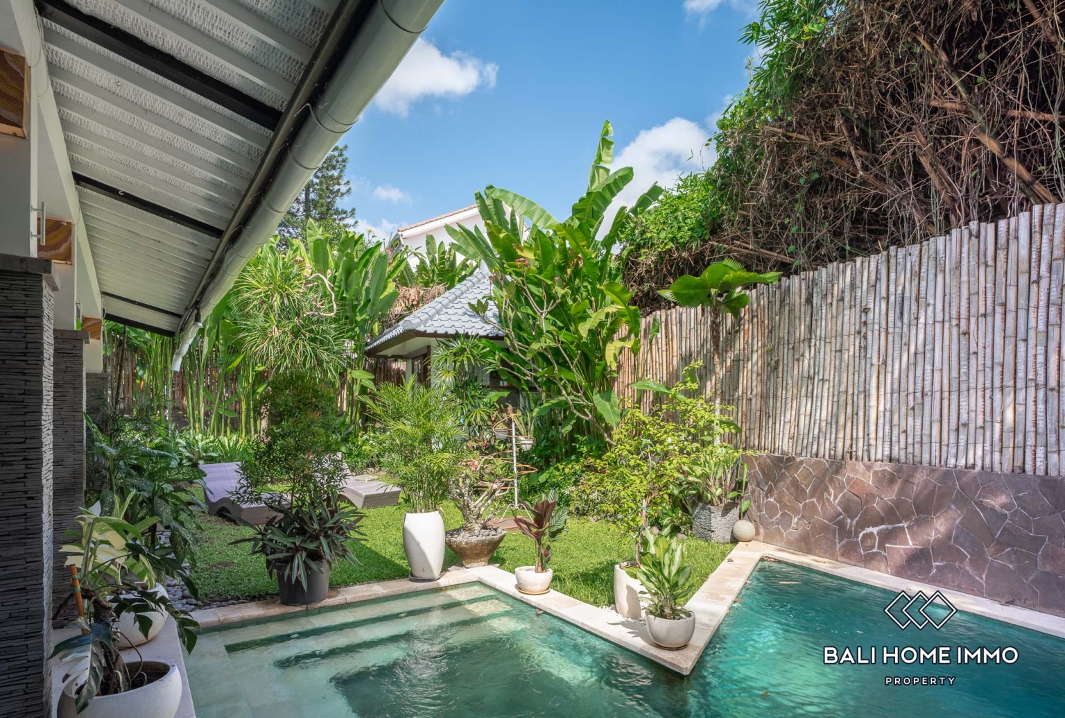 2 Bedroom Villa For Rent in Canggu Batu Bolong — image 19