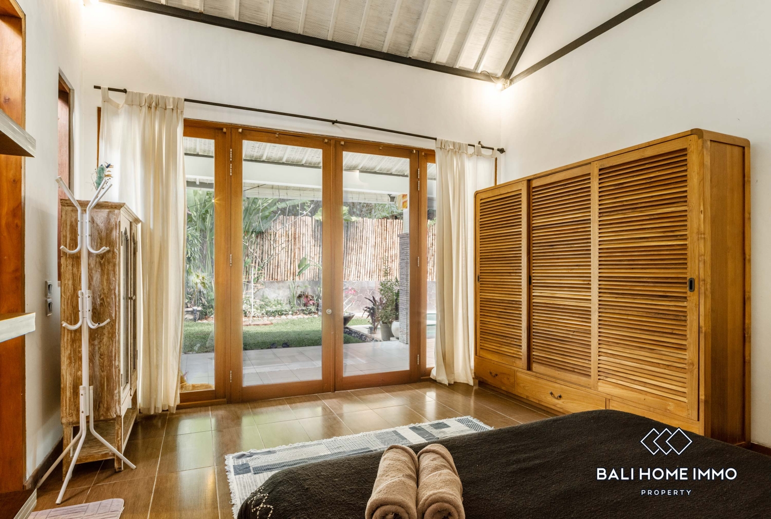 2 Bedroom Villa For Rent in Canggu Batu Bolong — image 6