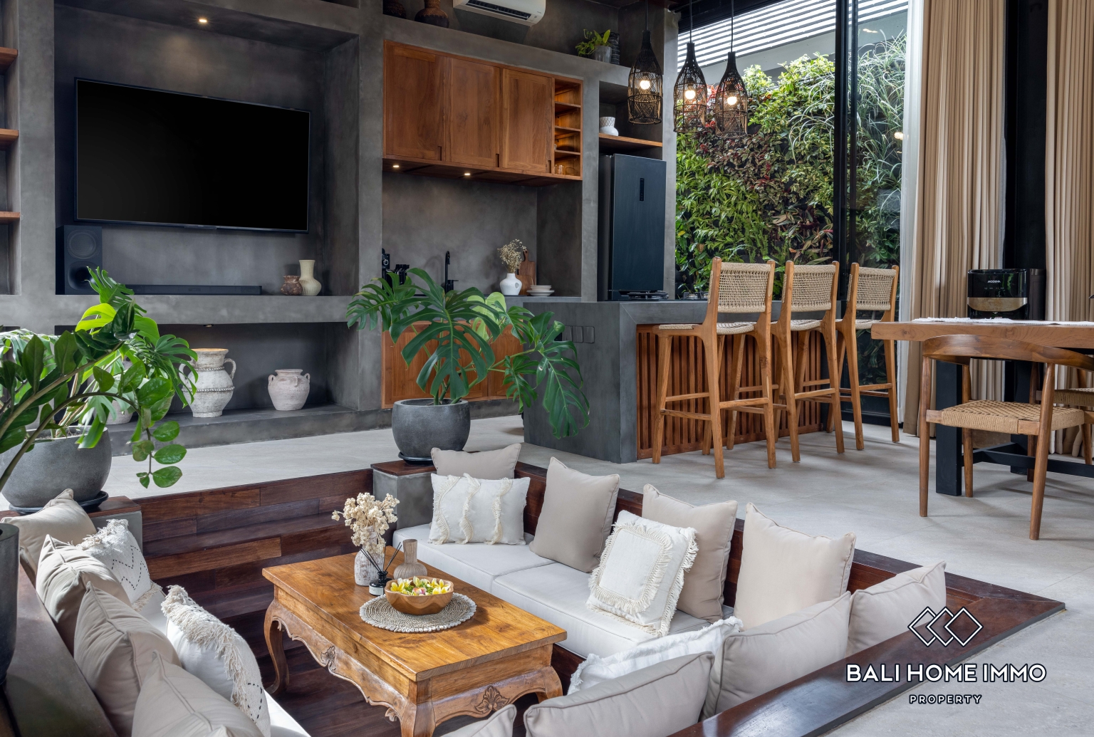 2 Bedroom Villa for Rent in Canggu Residential Side — image 1