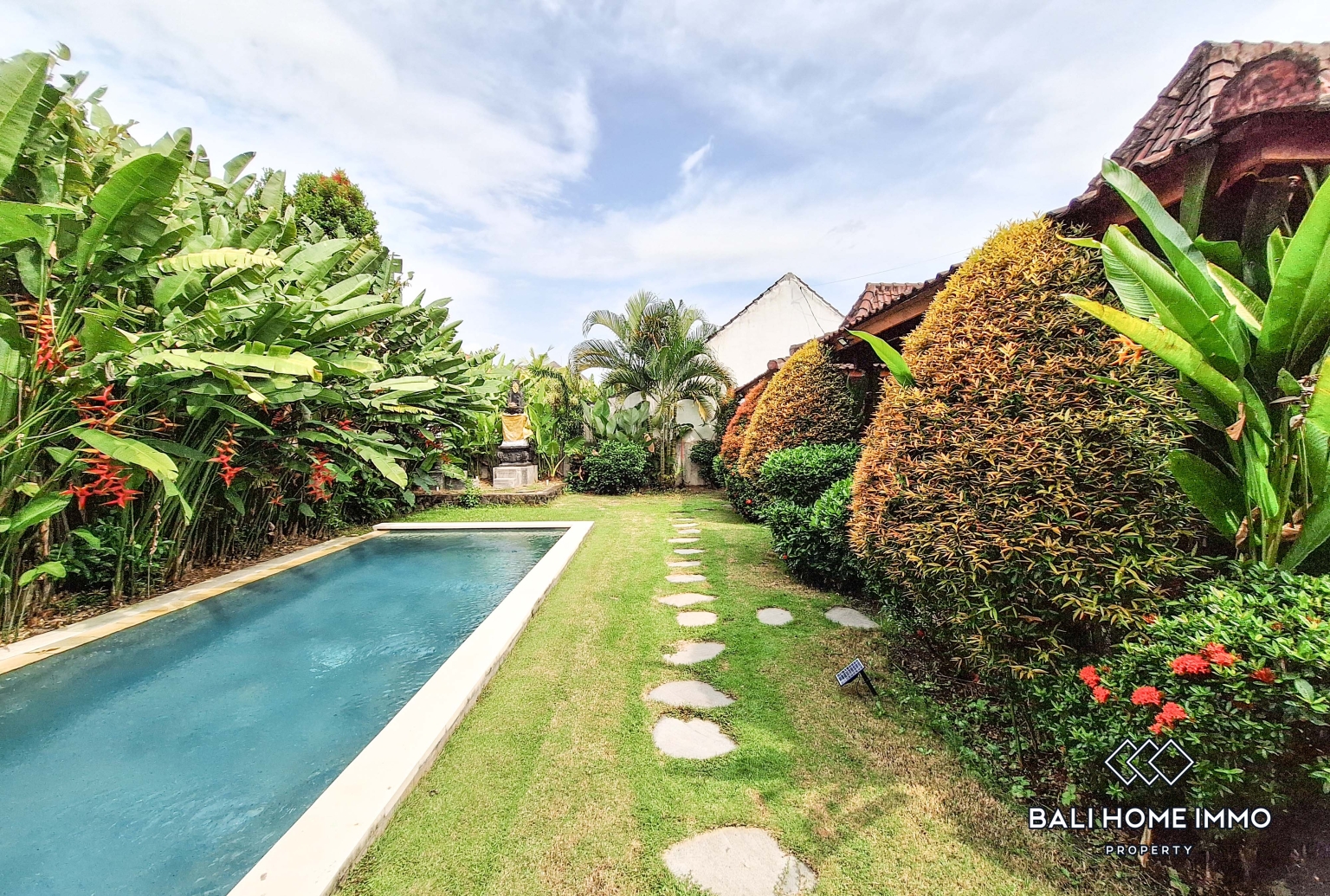 2 Bedroom Villa For Rent in Seseh Beachside — image 12