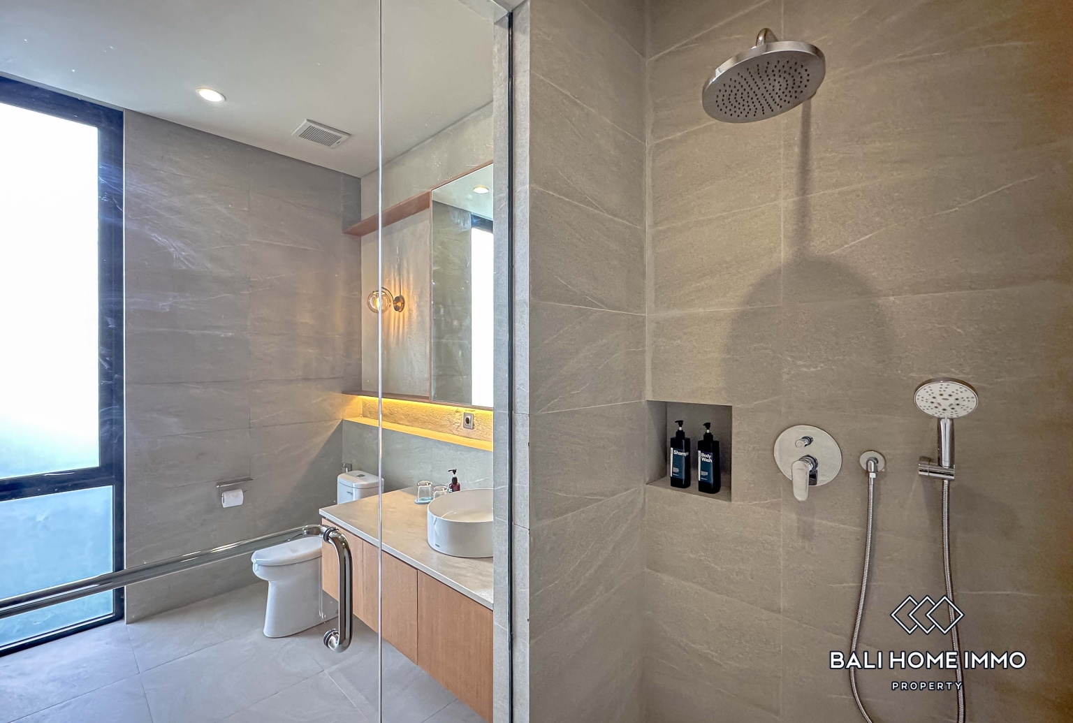 2 Bedroom Villa For Rent in Umalas — image 17