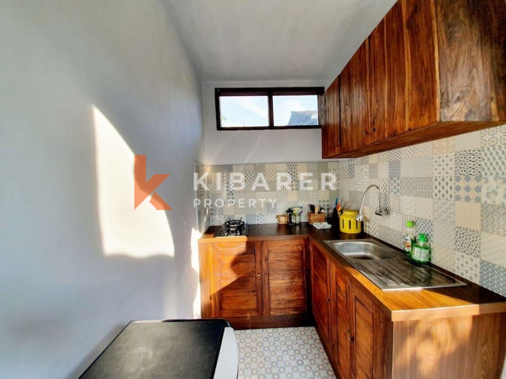 Authentic Joglo Wooden Villa with Three Bedrooms in Pererenan — image 5