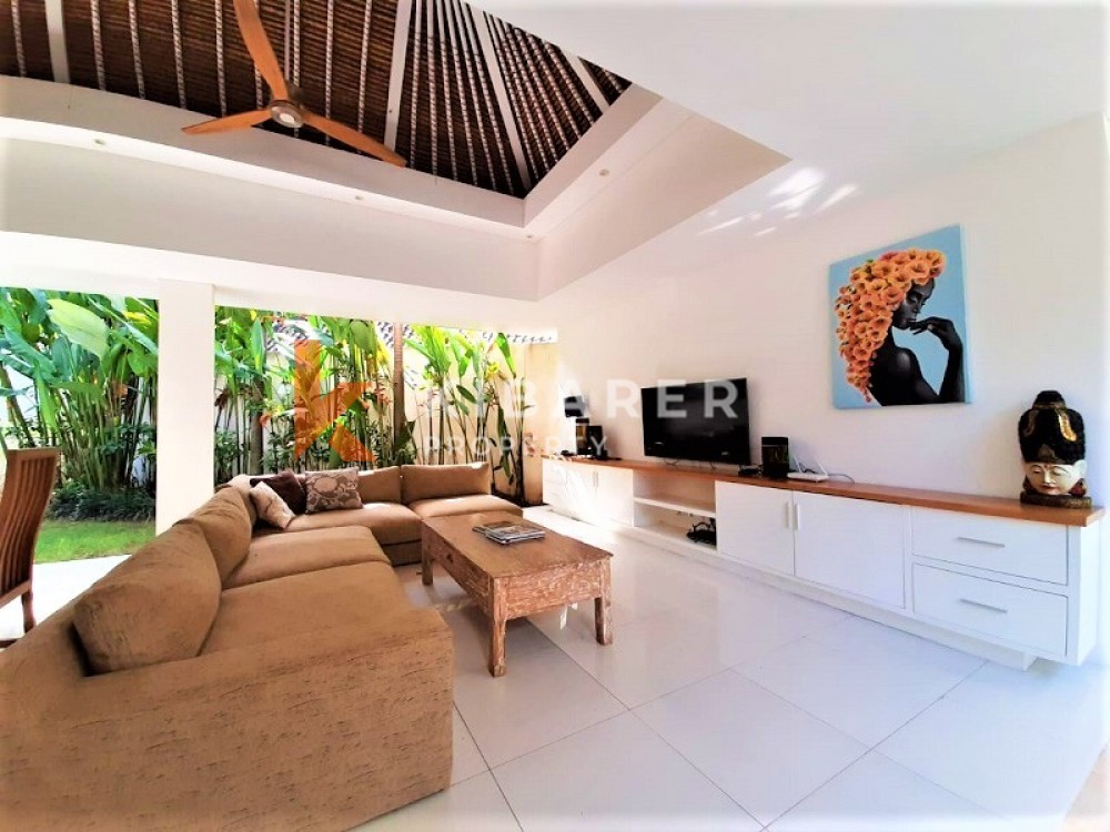 Luxury Four-Bedroom Open Living Villa in Pererenan — image 4