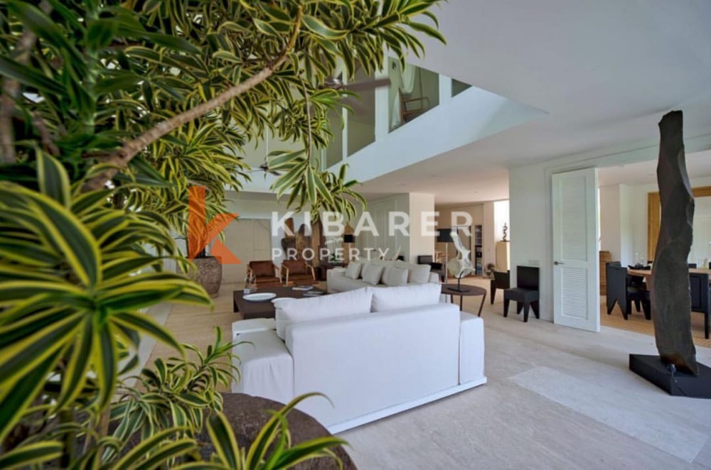 Luxury Six Bedroom Villa close to Pererenan Beach — image 17