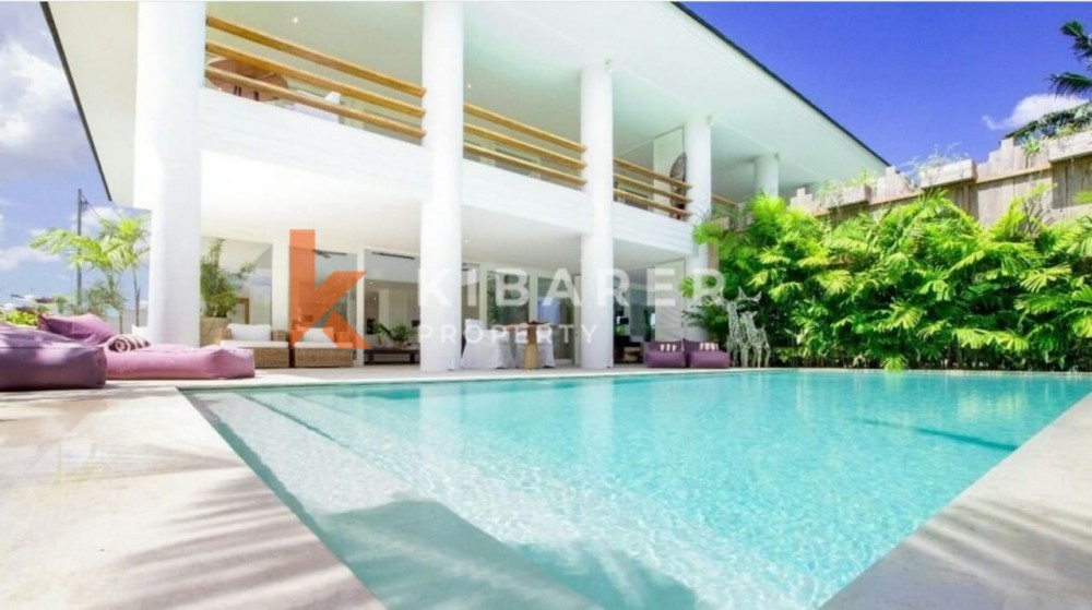 Luxury Six Bedroom Villa close to Pererenan Beach — image 1