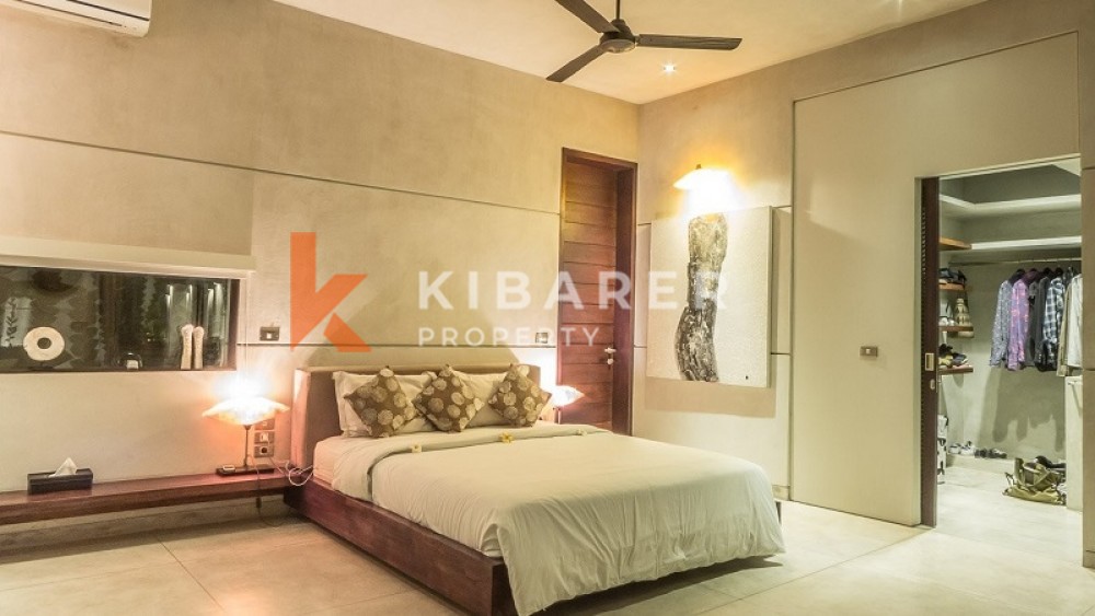Five-Bedroom Luxury Villa in a Quiet Neighborhood in Umalas — image 15