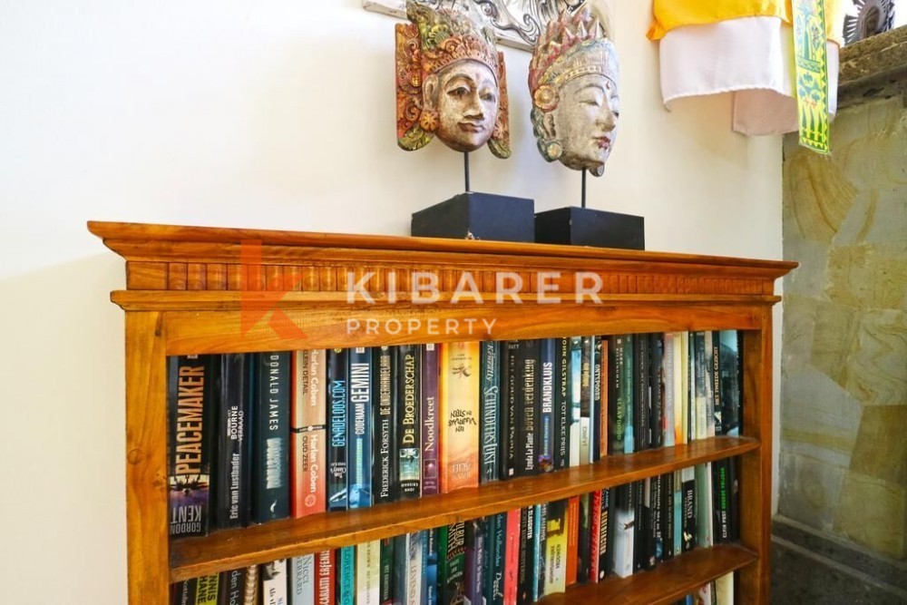 Large 3 bedrooms villa in Batu Belig — image 4