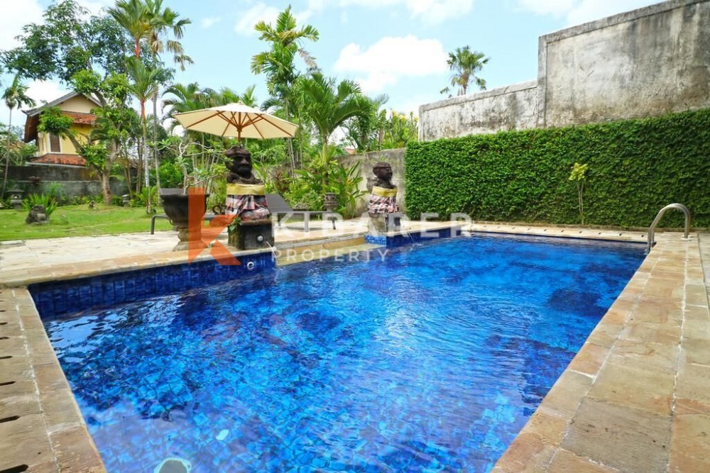 Large 3 bedrooms villa in Batu Belig — image 17