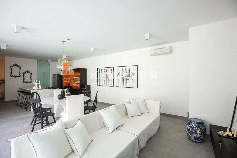 Modern Three bedroom Villa with strategic location in Berawa — image 3
