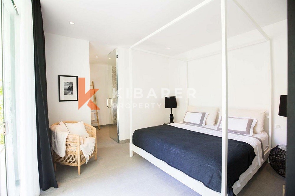 Modern Three bedroom Villa with strategic location in Berawa — image 4