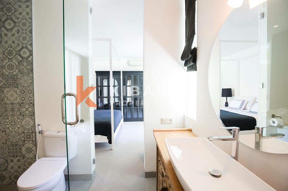 Modern Three bedroom Villa with strategic location in Berawa — image 8