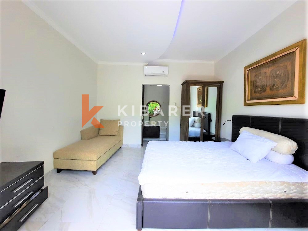 Beautiful Three Bedrooms Open Living Villa In Jimbaran — image 2