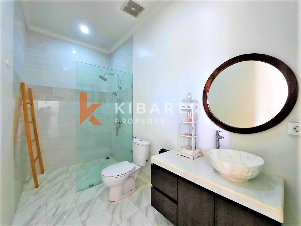 Beautiful Three Bedrooms Open Living Villa In Jimbaran — image 8