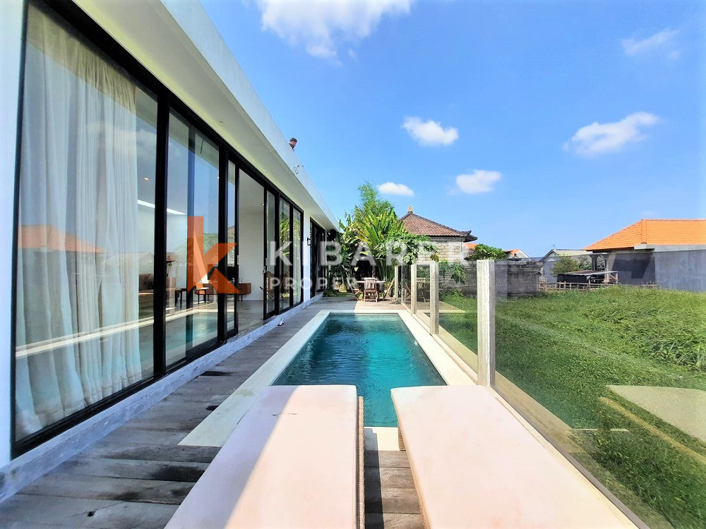 STUNNING TWO BEDROOMS EN-CLOSED LIVING VILLA WITH AMAZING VIEW IN CANGGU