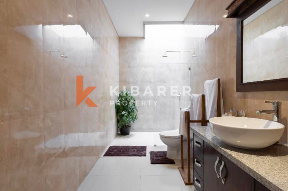 Charming Three Bedroom Villa in quiet Canggu area — image 6
