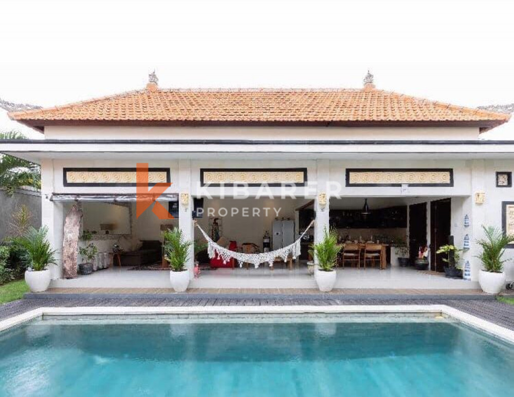 Charming Three Bedroom Villa in quiet Canggu area — image 15