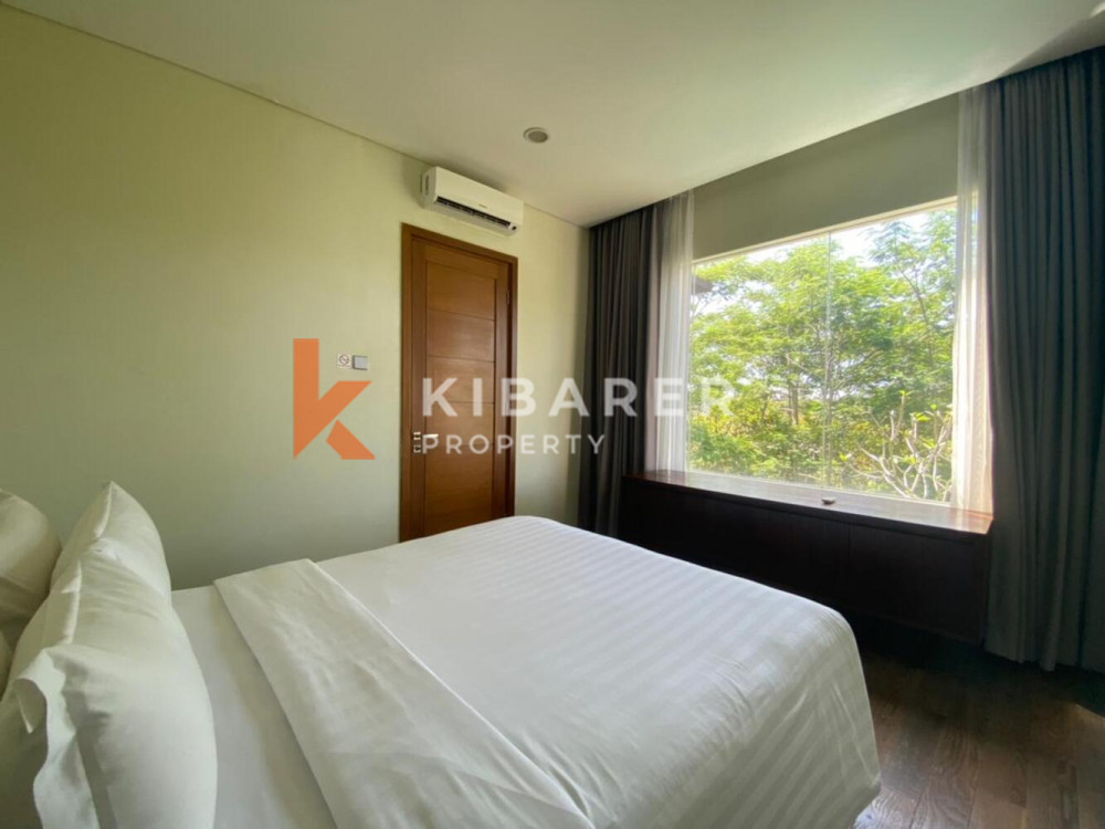 Beautiful Three Bedroom Complex Villa With Enclosed Living in Nusa Dua — image 14