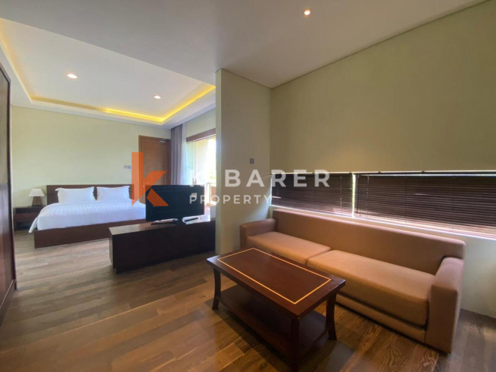 Beautiful Three Bedroom Complex Villa With Enclosed Living in Nusa Dua — image 11