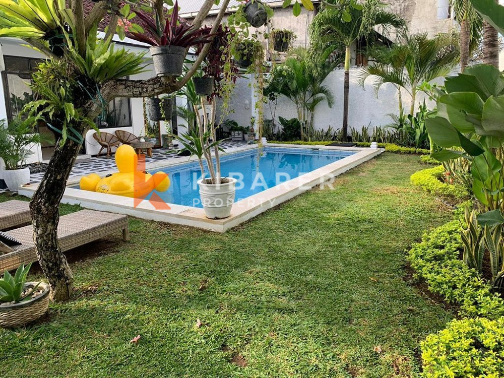 Charming Two Bedroom Villa with garden located in Kerobokan — image 4
