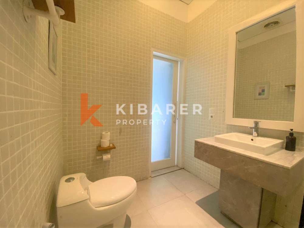 Minimalist Two Bedroom Closed Living Villa Situated in Kerobokan — image 13