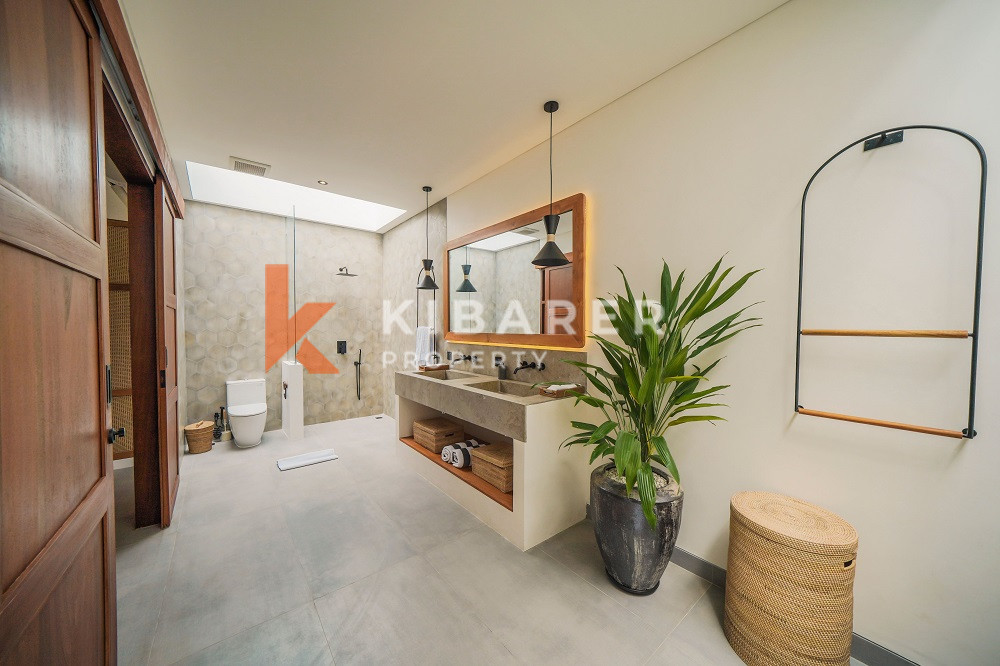 Four Bedroom Villa with rice fields view in Cemagi — image 17