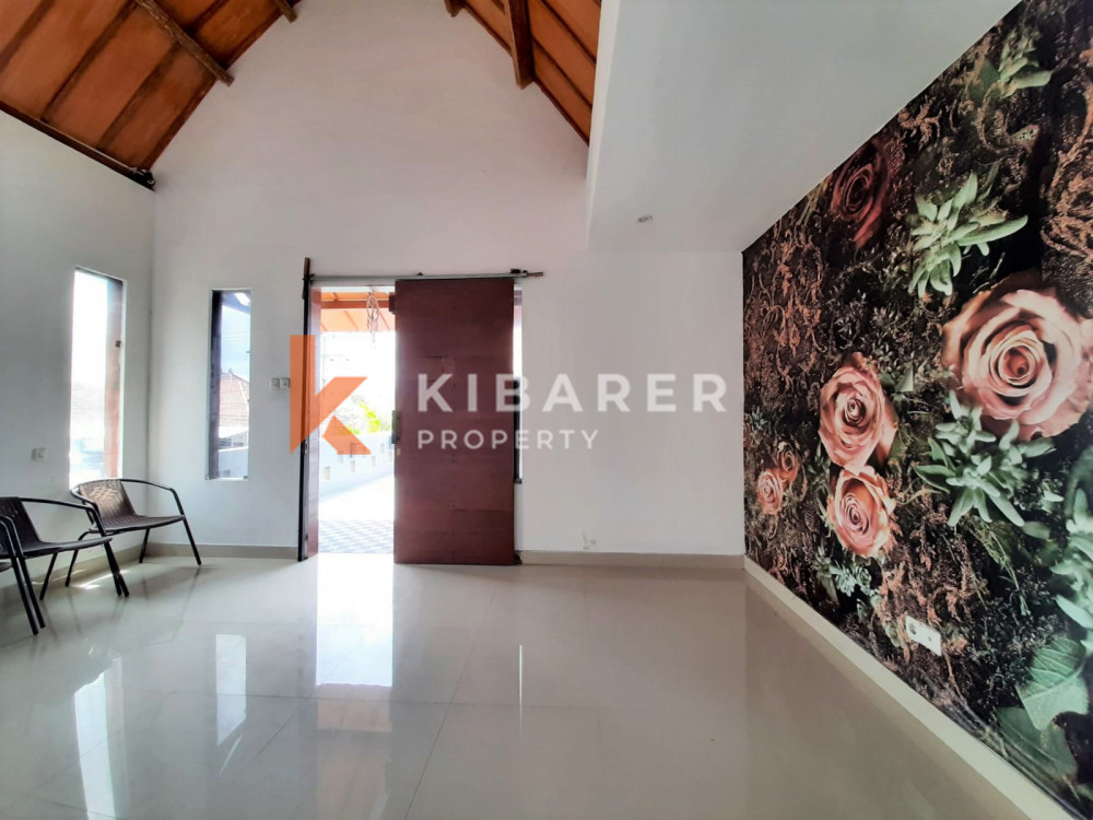 Unique Three-Bedroom Villa with Natural Stone Design and Forest in Umalas — image 10