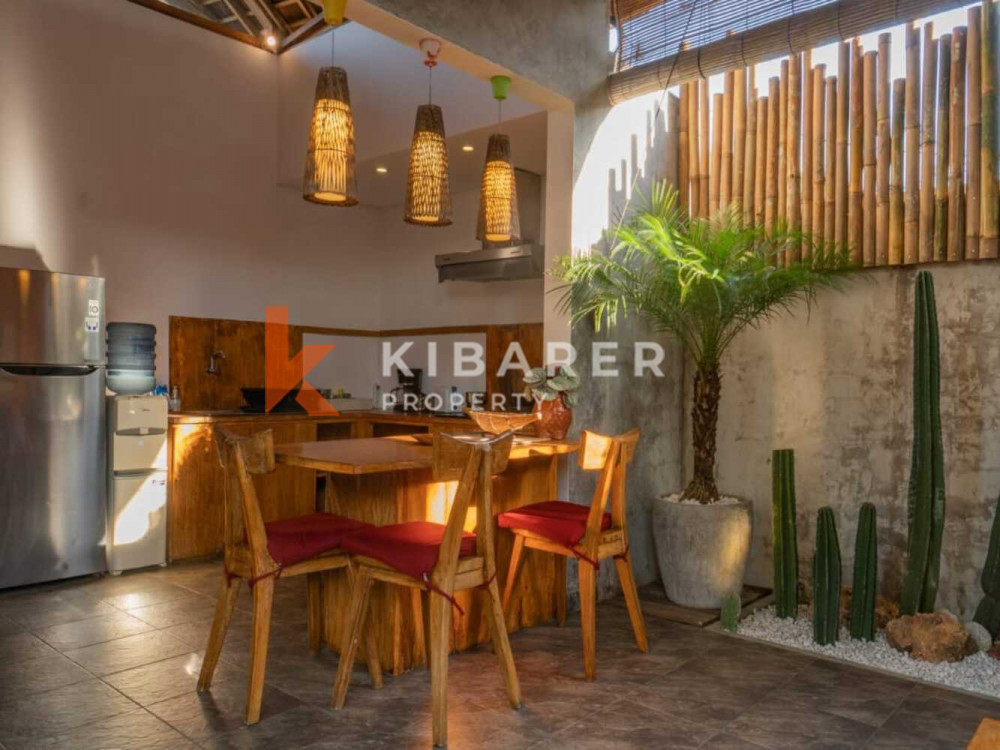 Beautiful Two Bedroom Rustic Villa with Tropical Garden Set in Jimbaran — image 8