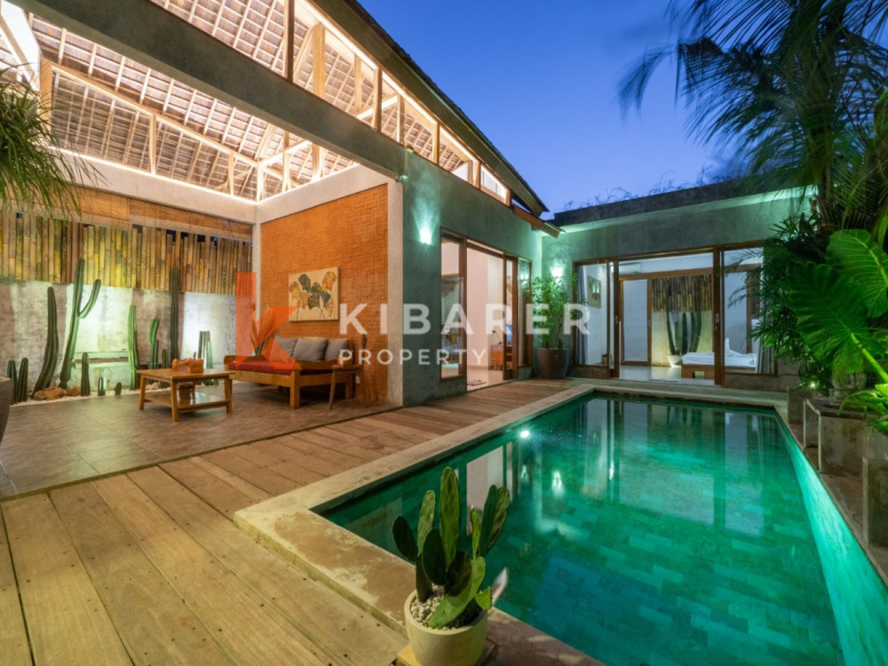 Beautiful Two Bedroom Rustic Villa with Tropical Garden Set in Jimbaran — image 3
