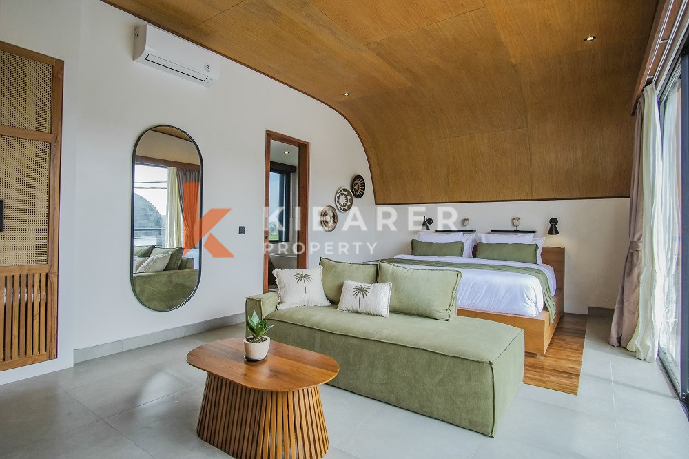 Stunning Private Villa with Three Bedrooms, Walking Distance to Cemagi Beach — image 19