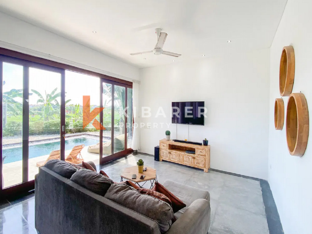 Stunning Four Bedroom Enclosed Living Villa Situated in Canggu — image 8