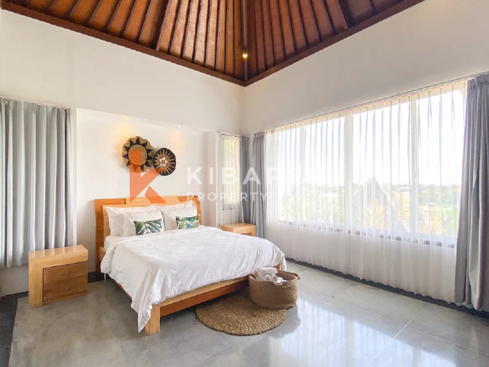Stunning Four Bedroom Enclosed Living Villa Situated in Canggu — image 17