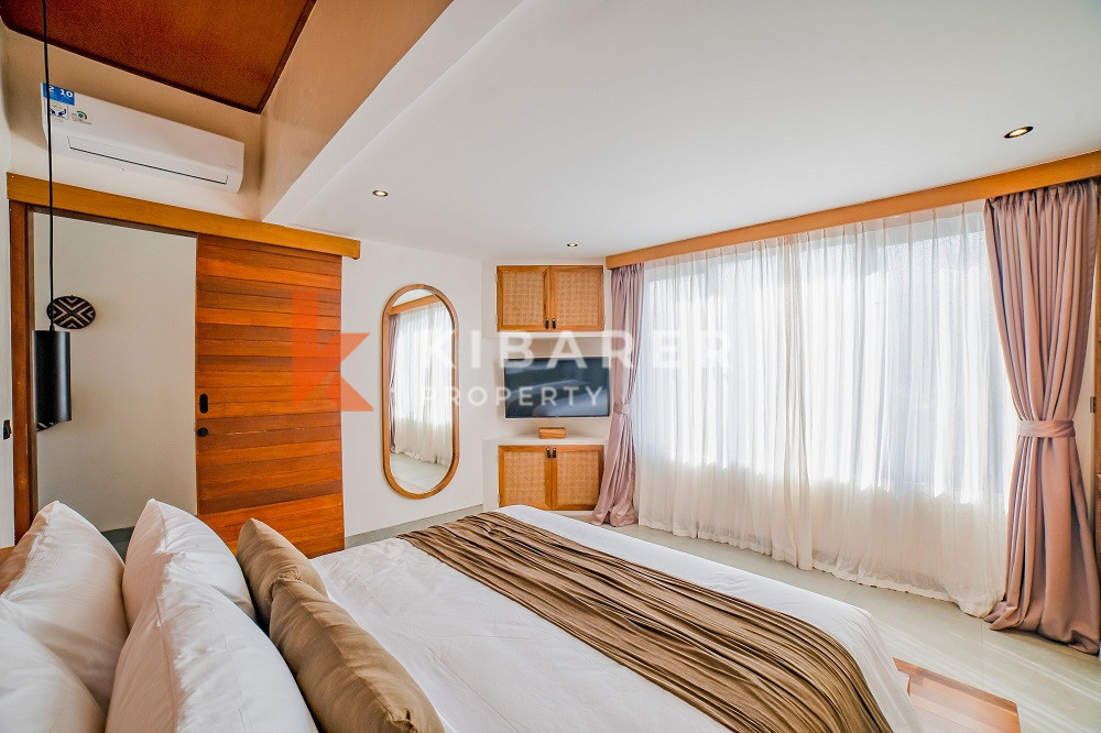 Stunning Three-Bedroom Villa Within Walking Distance to Cemagi Beach — image 19