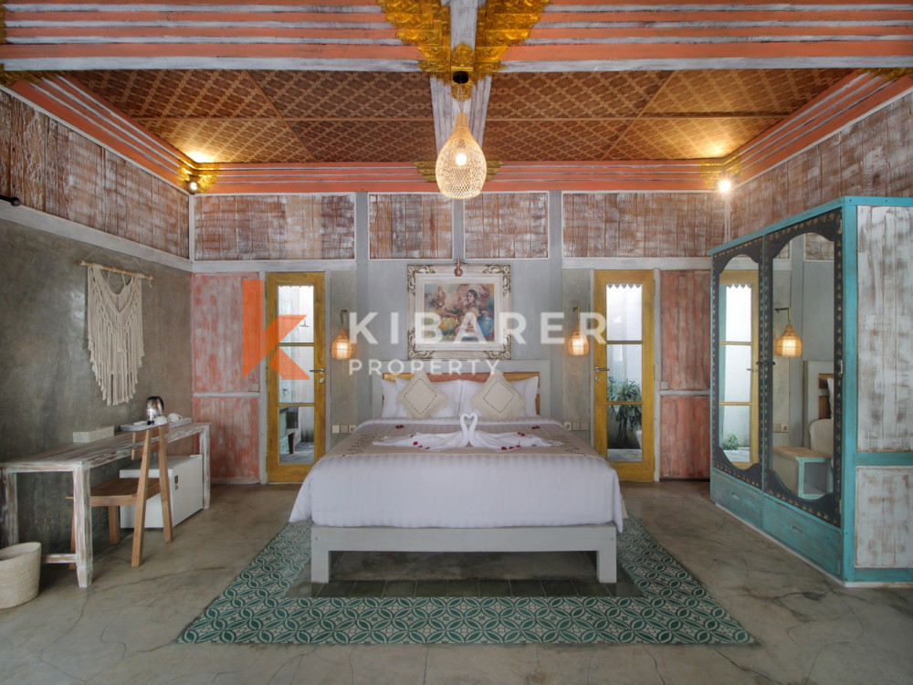 Stylish Three Bedroom Complex Villa With Private Pool Nestled in Batu Belig — image 6