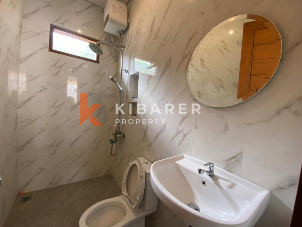 Charming Four Bedroom Villa situated in a perfect Canggu area — image 5