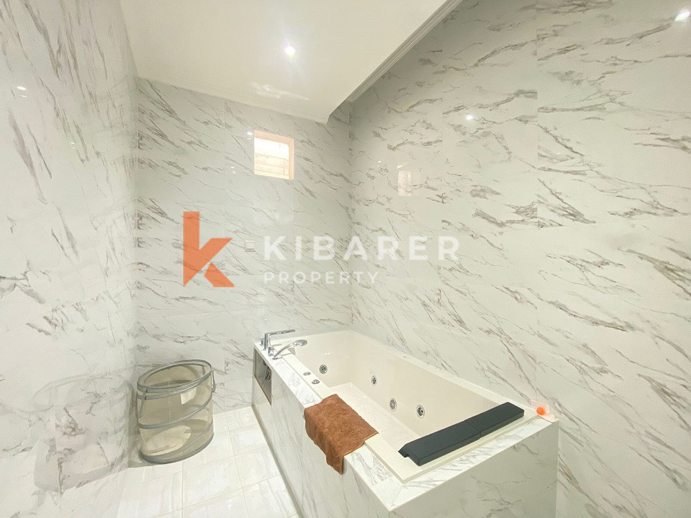 Gorgeous Four Bedroom Villa situated in Jimbaran area — image 10