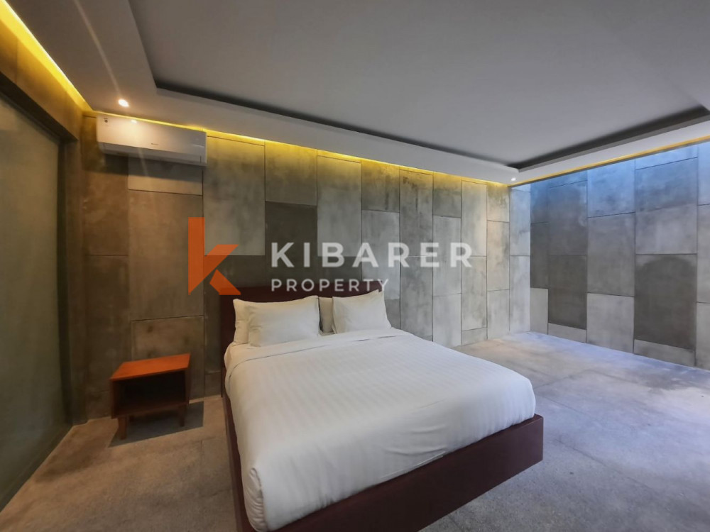 Modern Loft Villa with Two Bedrooms and Open Living Room Located in Legian — image 4