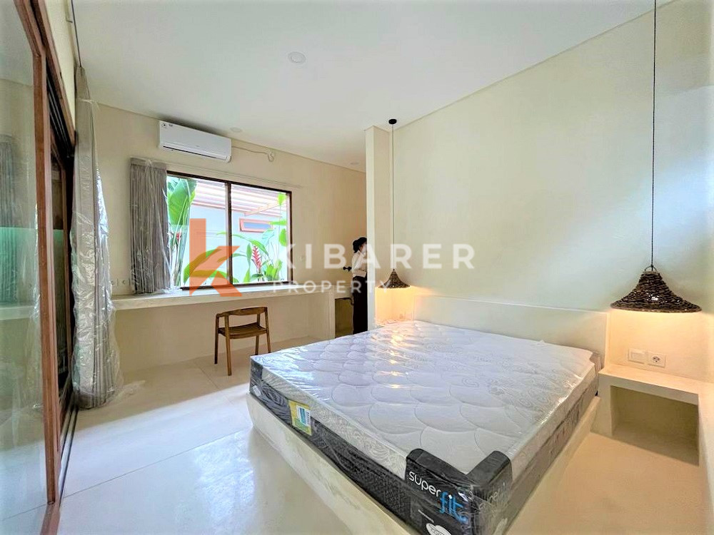 Brand New Tropical One Bedrooms Open Living Studio Situated In Pererenan — image 3