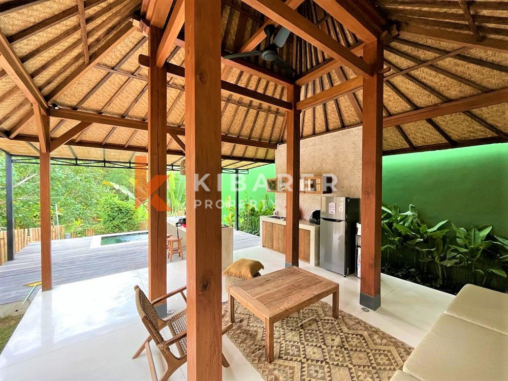 Brand New Tropical One Bedrooms Open Living Studio Situated In Pererenan — image 9