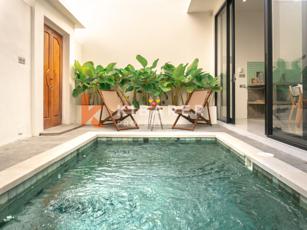 Bohemian Two-Bedroom Closed Living Room Villa Located in Kerobokan — image 4