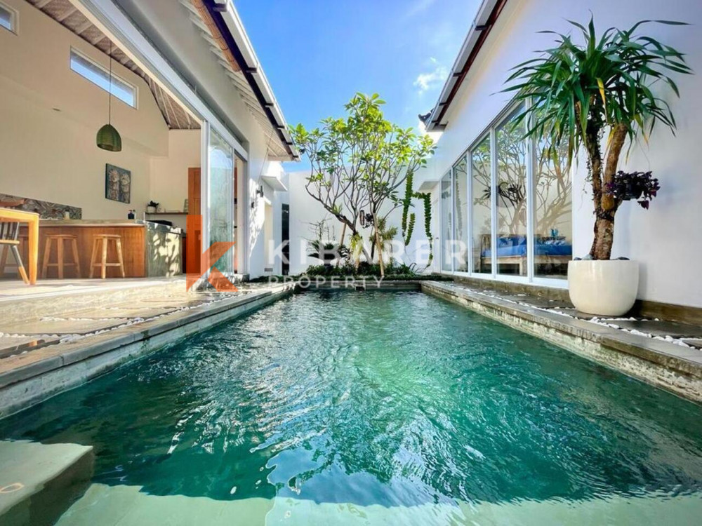 Peacefully Two Bedroom En-closed Living Villa Situated in Kerobokan