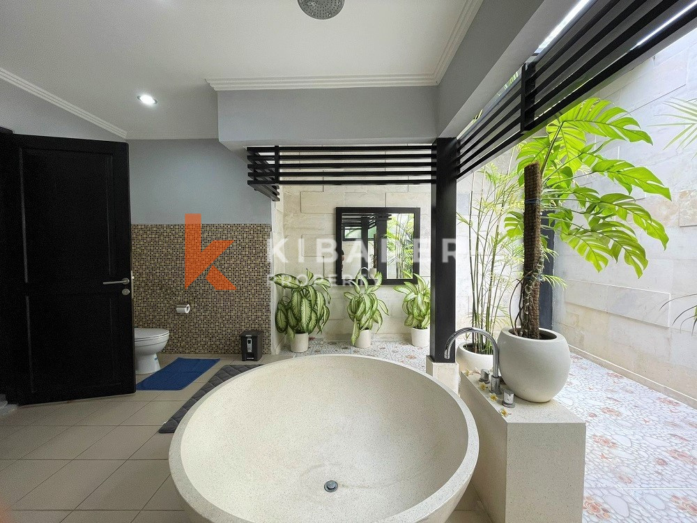 Stunning Three-Bedroom Villa Located in Umalas — image 17