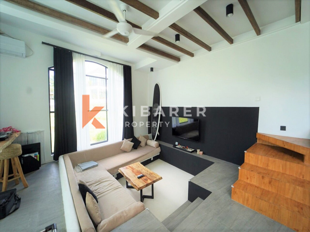 Stylish Two Bedroom Enclosed Living Room Villa Set in Padonan — image 4