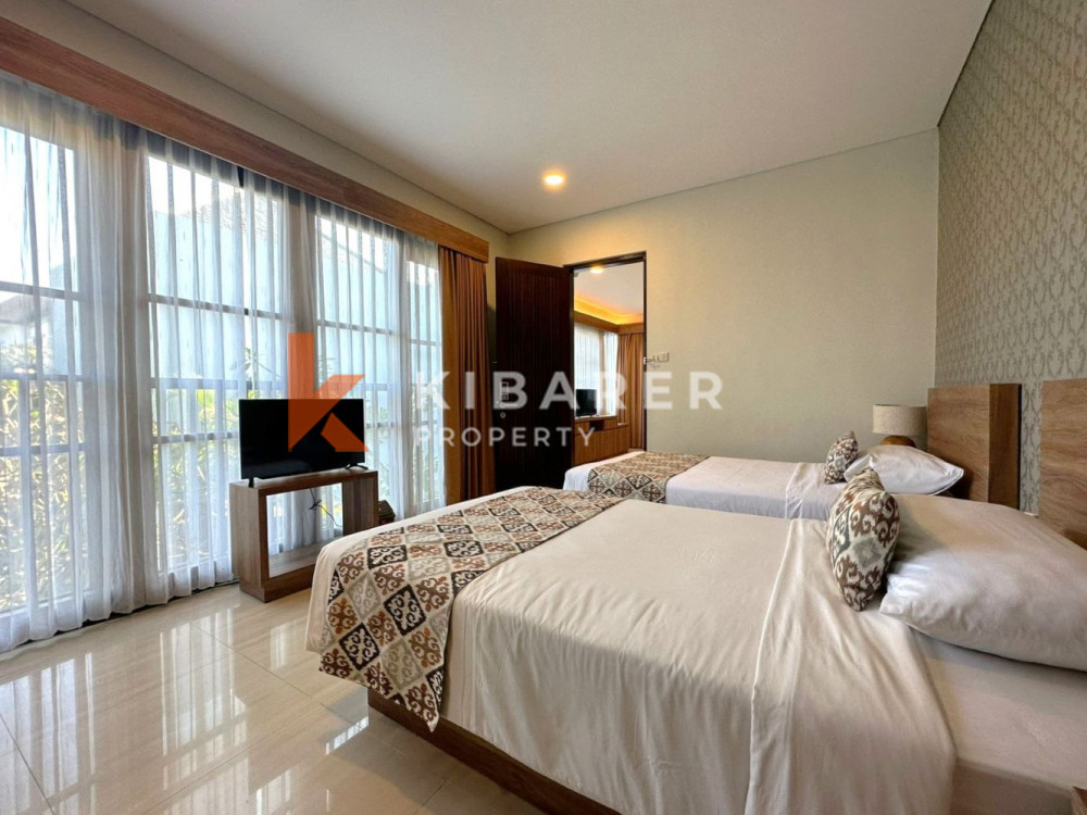 Comfortable Three-Bedroom Open Living Room Villa Located in Jimbaran — image 10