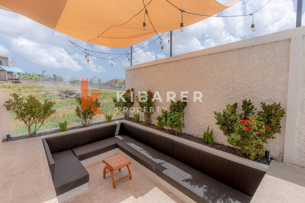 Wonderful Three Bedroom Open Living Room Villa Set in Canggu — image 3