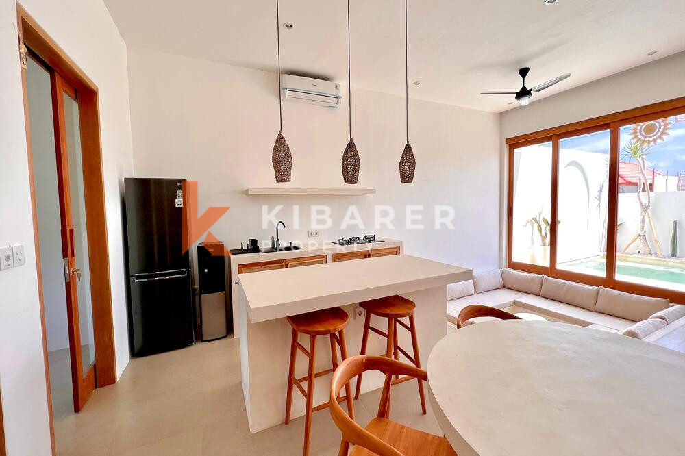 Mediterranean Style Villa with Three Bedrooms and Closed Living Room in Pererenan — image 8