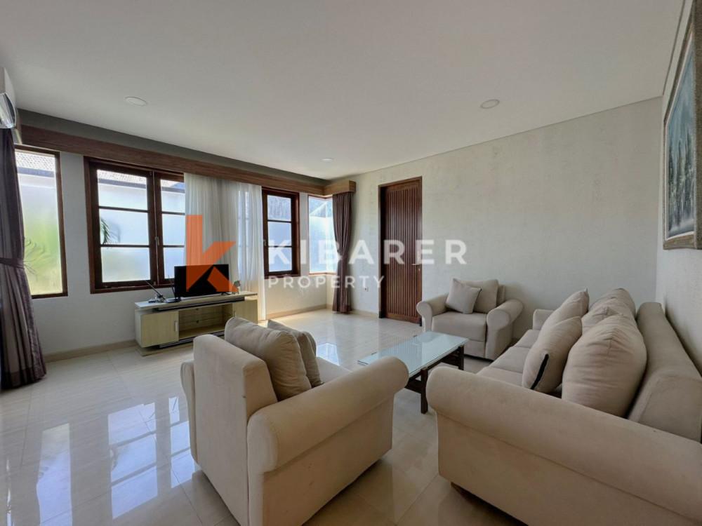 Beautiful Two-Bedroom Open Living Room in Villa Complex in Jimbaran — image 8