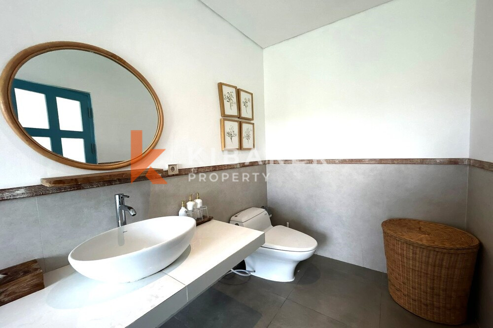 Wonderful Three Bedroom Enclosed Living Room Santorini Villa Set in Padonan — image 11