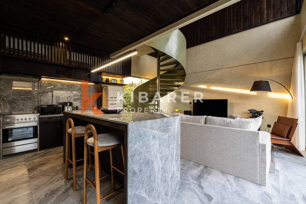 Modern Two-Bedroom Industrial Villa Located in Ungasan — image 6