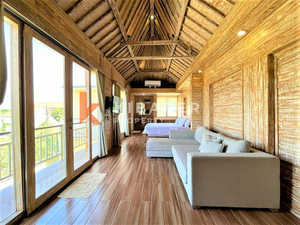 Classic Two Bedrooms Enclosed Living Villa Situated In Padonan-Canggu — image 7